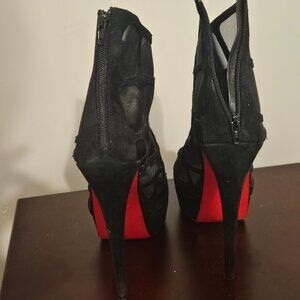 Christian Louboutin Altarakna Mesh-Caged Bootie (37 1/2)